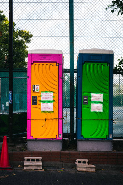 Best Portable toilet rental cost  in Bell Nyon, CA
